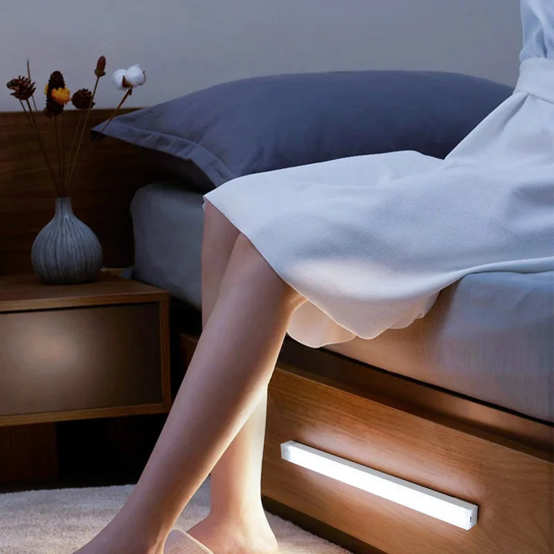 AYVEO GlowSense™ Wireless Motion Sensor Light